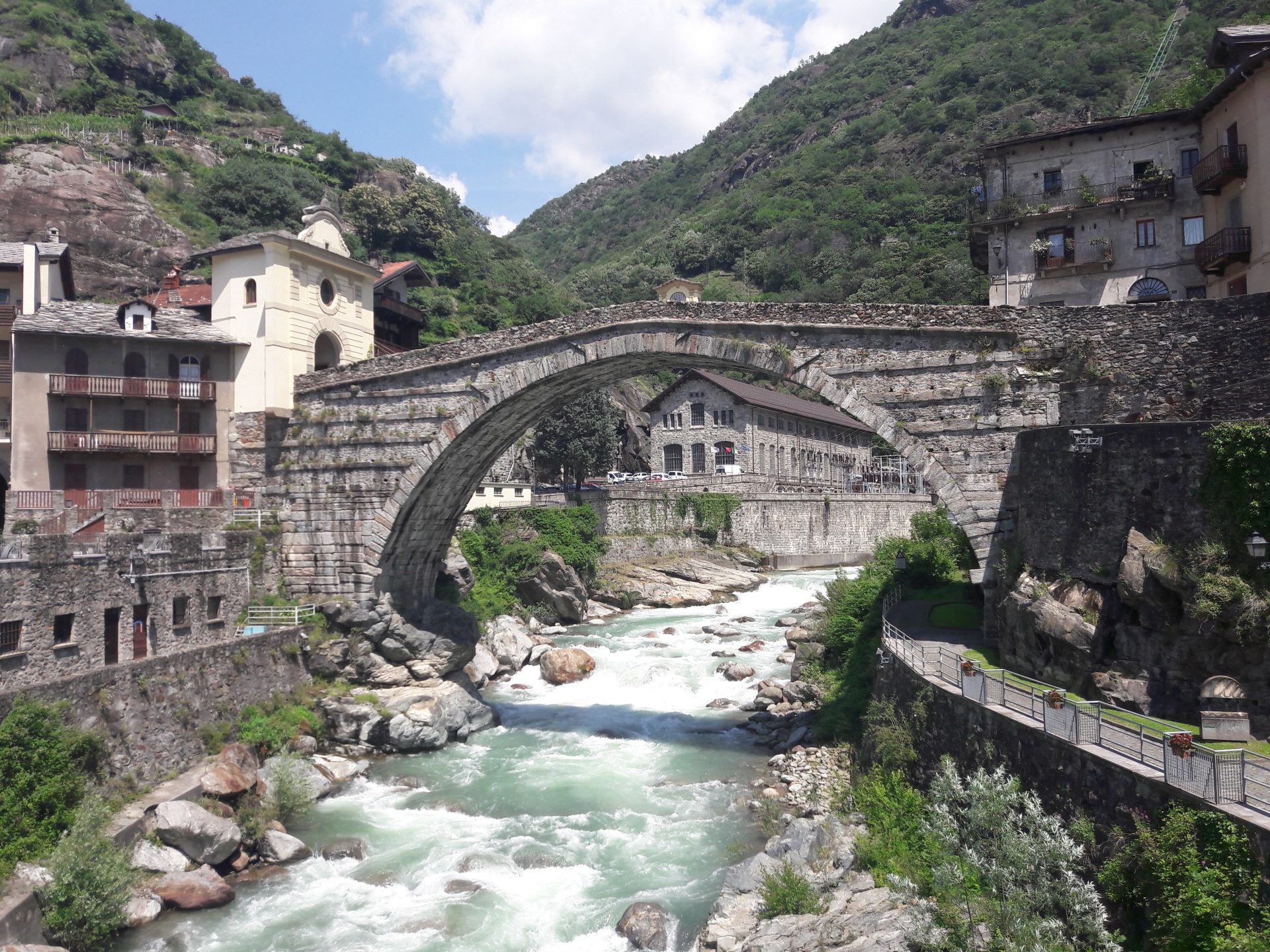 Pont-Saint-Martin